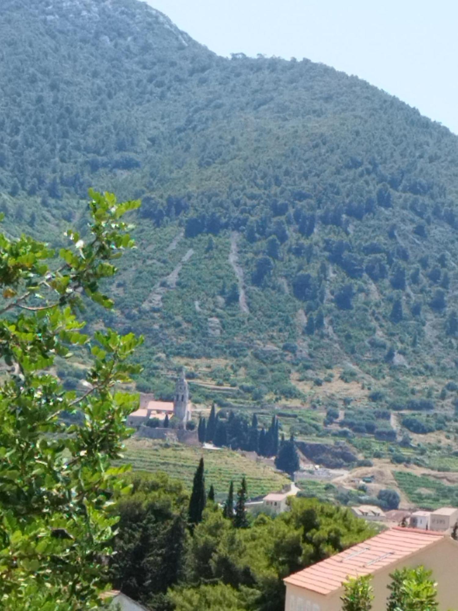 M&D Appartments Komiža المظهر الخارجي الصورة
